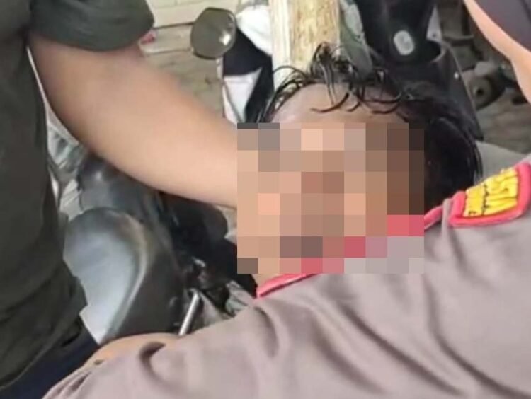 I Nengah Candra Irawan, korban tindakan represif aparat keamanan dalam menangani aksi damai yang digelar oleh Aliansi Masyarakat Peduli Petani Singkong Indonesia di depan Kantor Gubernur Lampung, Senin (5/5/2025).